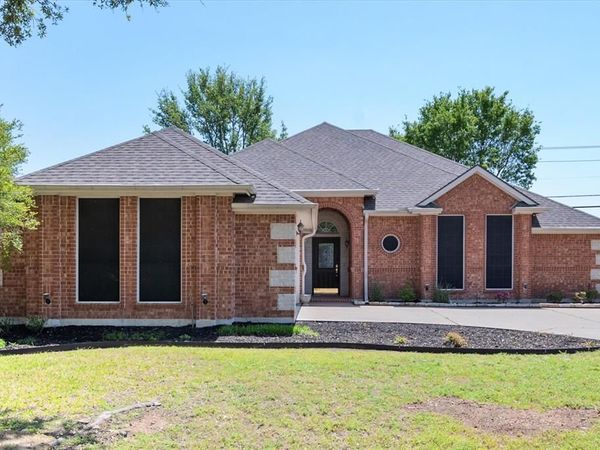 1106 Brook Arbor Drive, Mansfield, TX 76063