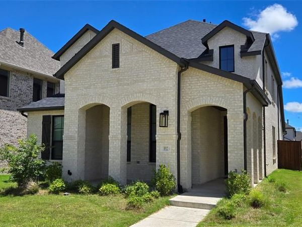 8512 Heard Hill Drive, McKinney, TX 75071