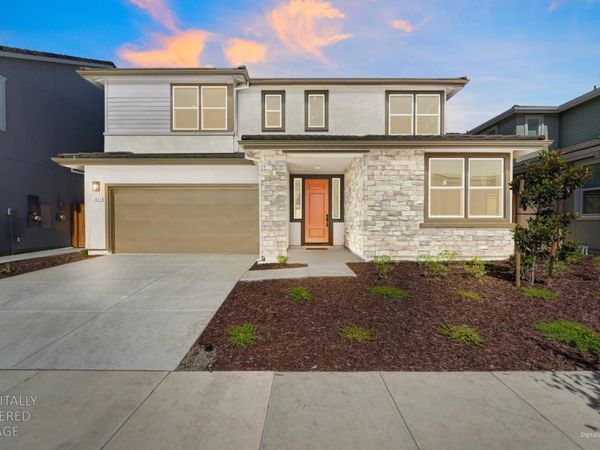 2082 Gravel Bar Way, Sacramento, CA 95832