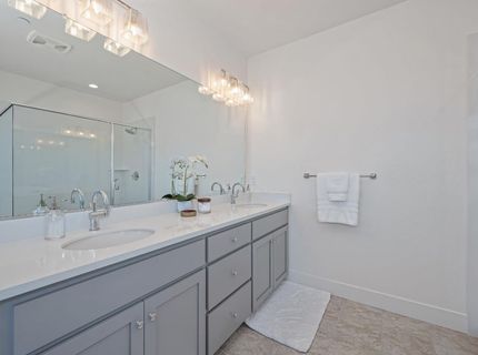 2082 Gravel Bar Way, Sacramento, CA 95832 Photo