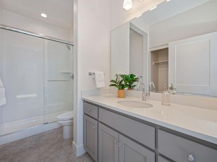 2082 Gravel Bar Way, Sacramento, CA 95832 Photo