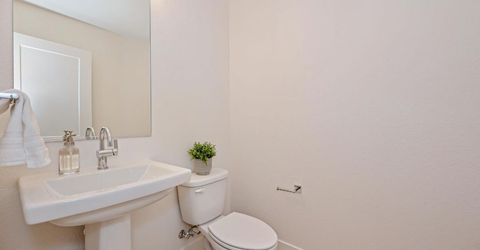 2082 Gravel Bar Way, Sacramento, CA 95832 Photo