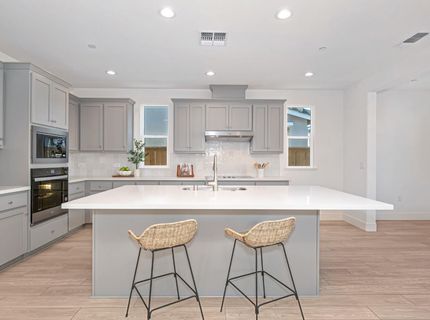 2082 Gravel Bar Way, Sacramento, CA 95832 Photo