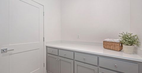 2082 Gravel Bar Way, Sacramento, CA 95832 Photo