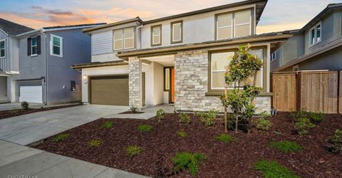 2082 Gravel Bar Way, Sacramento, CA 95832 Photo