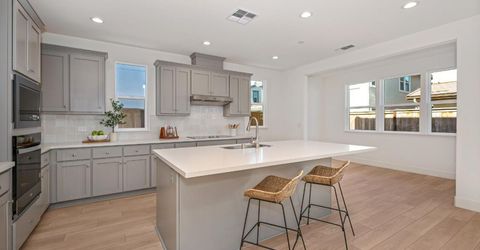 2082 Gravel Bar Way, Sacramento, CA 95832 Photo