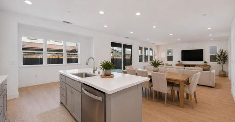 2082 Gravel Bar Way, Sacramento, CA 95832 Photo