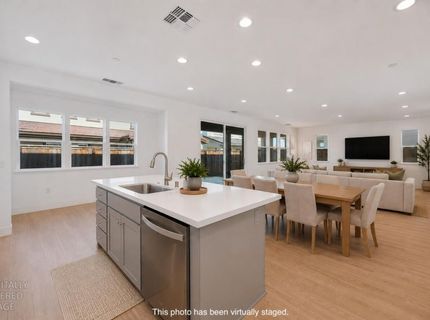 2082 Gravel Bar Way, Sacramento, CA 95832 Photo