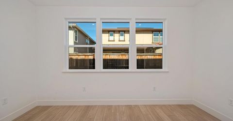 2082 Gravel Bar Way, Sacramento, CA 95832 Photo