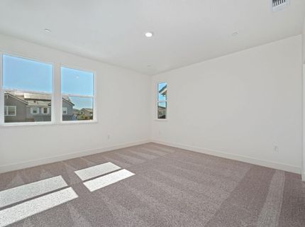 2082 Gravel Bar Way, Sacramento, CA 95832 Photo