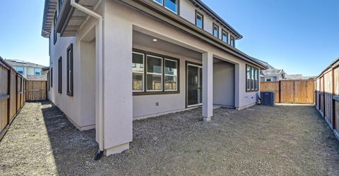 2082 Gravel Bar Way, Sacramento, CA 95832 Photo