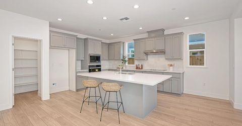 2082 Gravel Bar Way, Sacramento, CA 95832 Photo