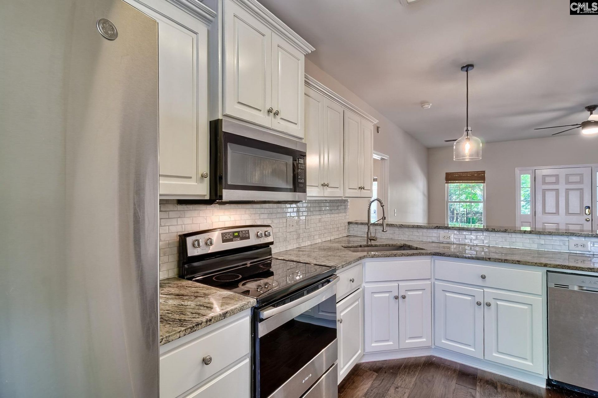 389 Northwood Street  Photo 7