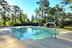 745 Collett Drive  photo 4