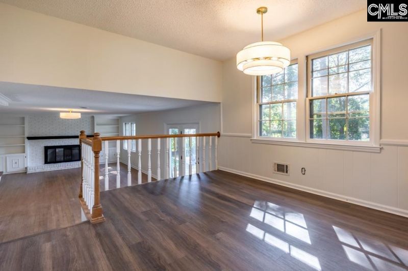313 Wycombe Road  Photo 15