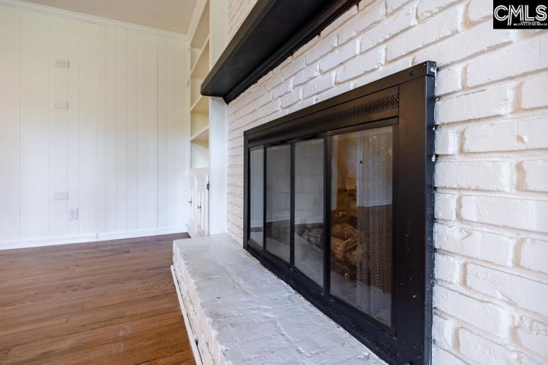 313 Wycombe Road  Photo 20
