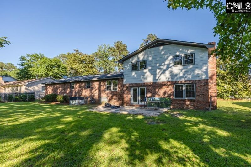 313 Wycombe Road  Photo 40