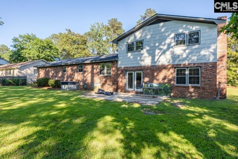 313 Wycombe Road  Photo 41