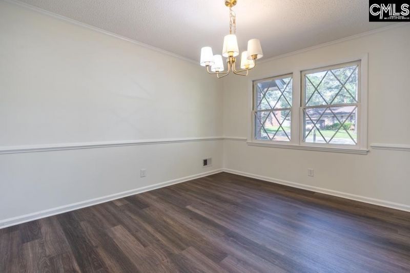 313 Wycombe Road  Photo 5