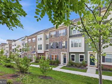 9309 BARNES LOOP , MANASSAS, VA 20110