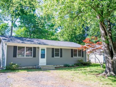 30 11TH STREET , COLONIAL BEACH, VA 22443