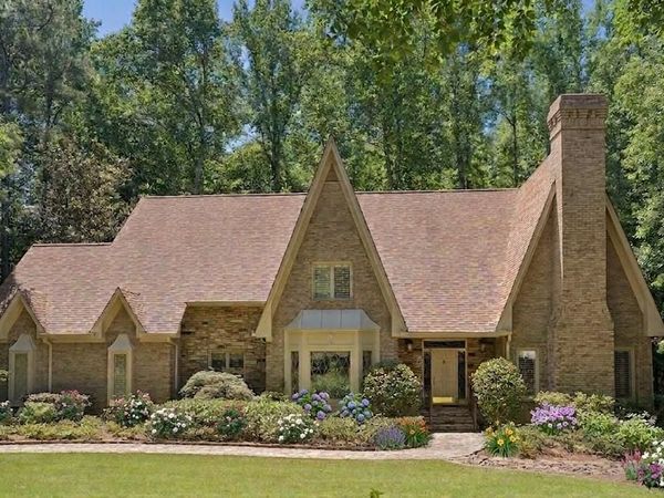 4957 Chedworth Drive, Smoke Rise, GA 30087