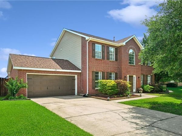 600 FAIRWAY Court, Covington, LA 70435