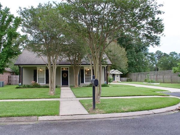 4943 TEALWOOD Court, Baton Rouge, LA 70809