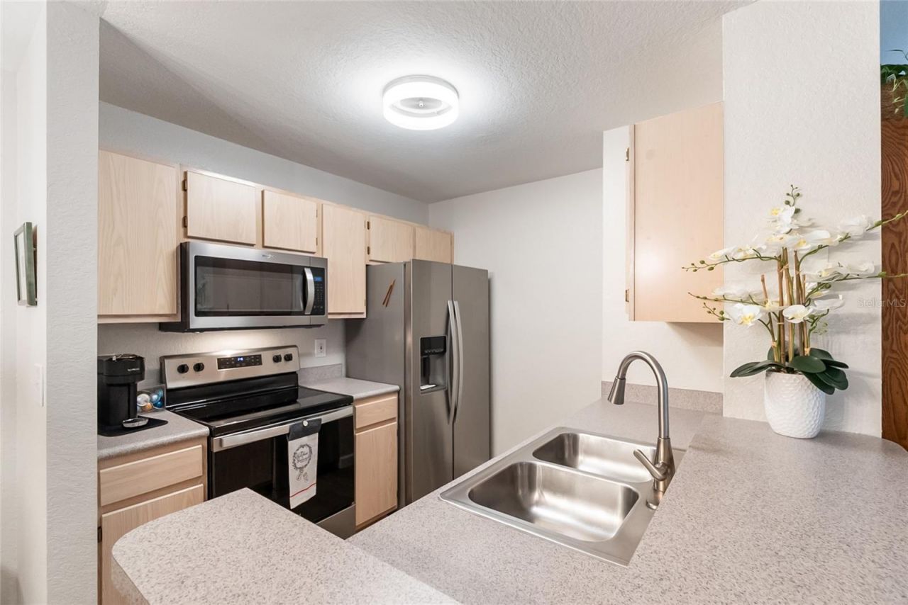 8933 Manor Loop, Unit 104, Bradenton, FL 34202 Photo