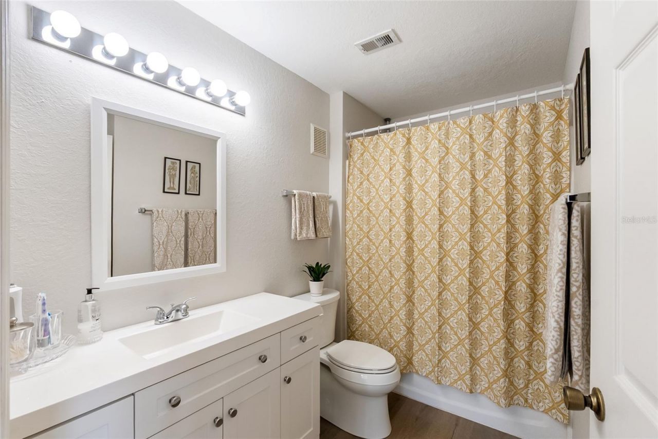 8933 Manor Loop, Unit 104, Bradenton, FL 34202 Photo