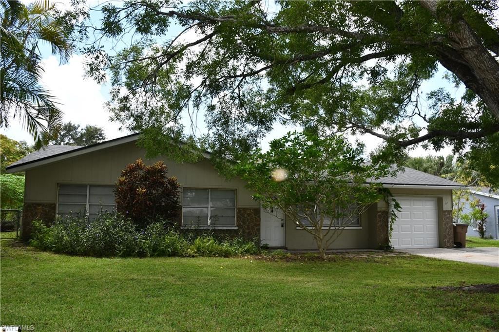 1591 Sunkist Way , Fort Myers, FL 33905 Photo