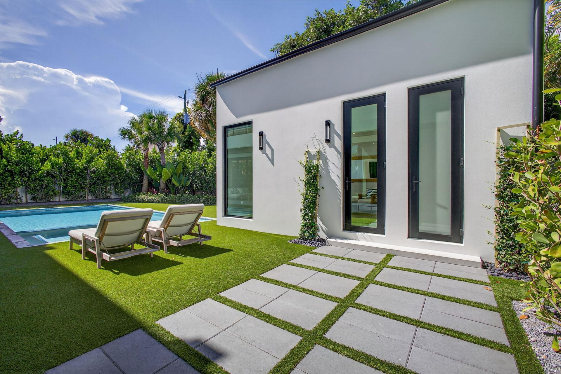 123 Murray Road, West Palm Beach, FL 33405 Photo