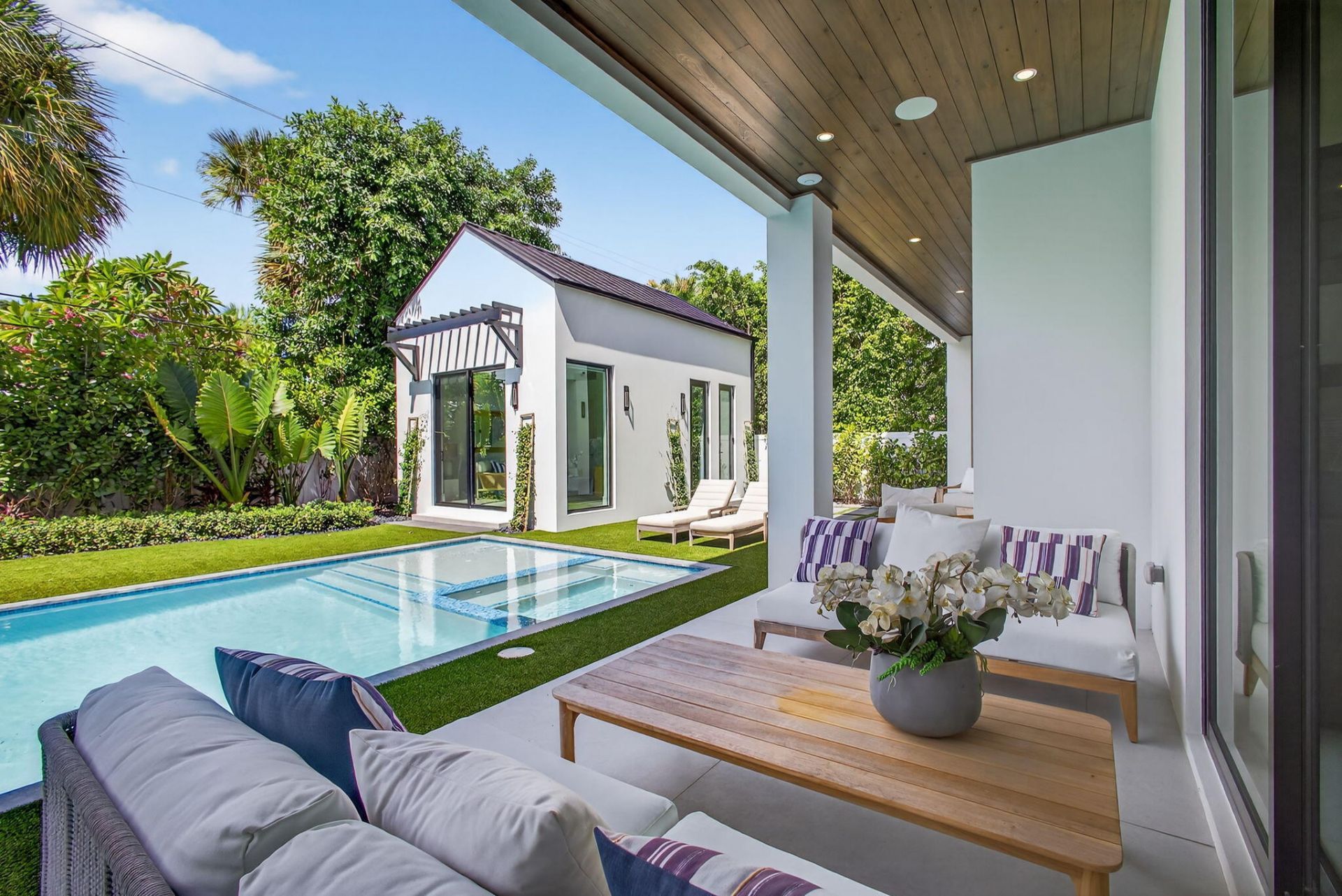 123 Murray Road, West Palm Beach, FL 33405 Photo
