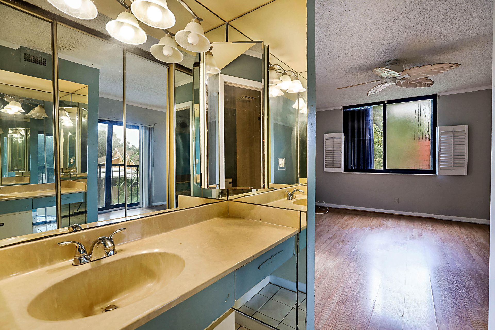 3665 Victoria Drive, West Palm Beach, FL 33406 Photo