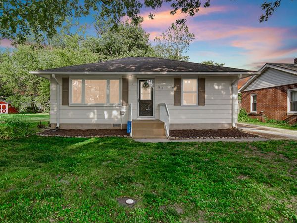1113 Begonia Street SE, DeMotte, IN 46310