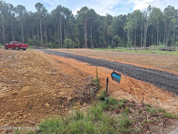 709 Old Pinola Braxton Road, Braxton, MS 39044
