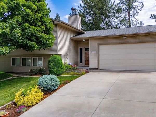 1807 S Fawn Dr, Spokane Valley, WA 99206