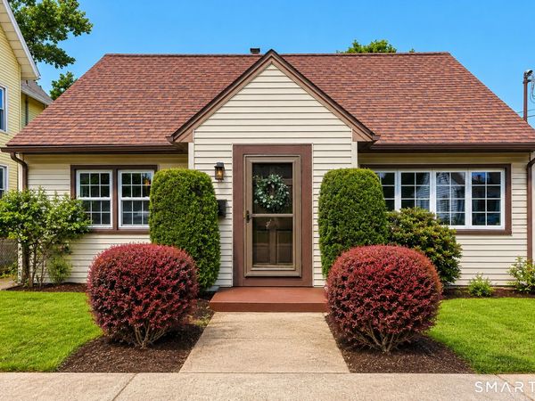 11 Winter , Ansonia, CT 06401
