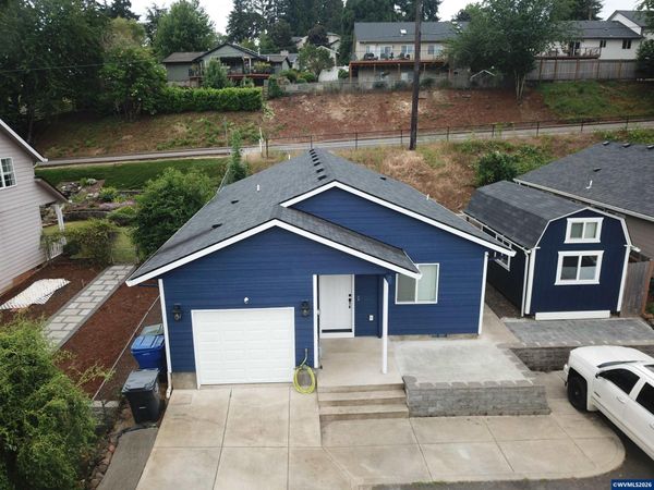 928 Trust Ln SE, Salem, OR 97306