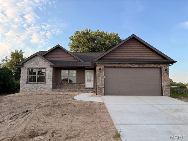 2829 Beth Ann Court , Pontoon Beach, IL 62040
