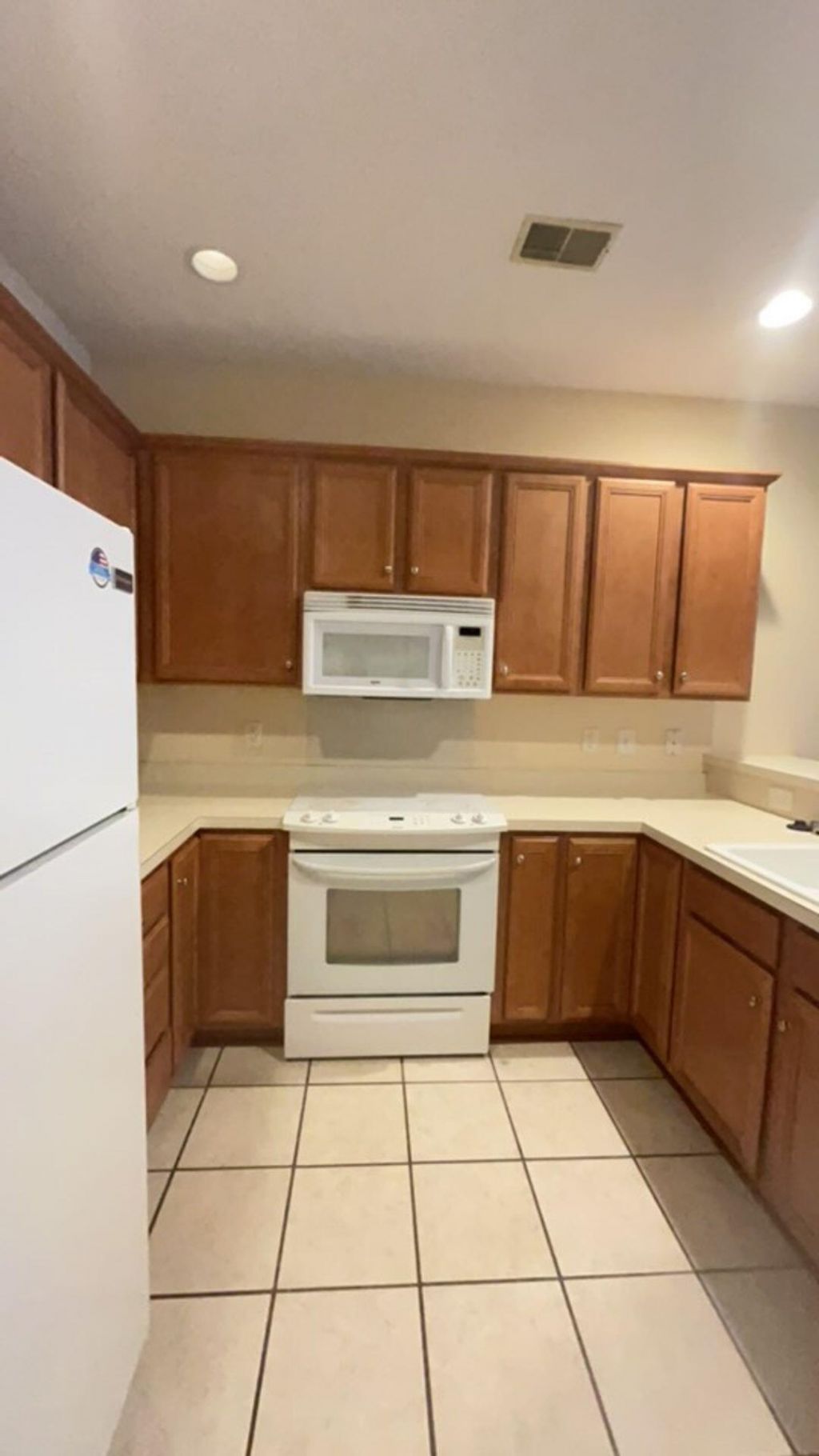 121 Steeple Point Court Photo 4