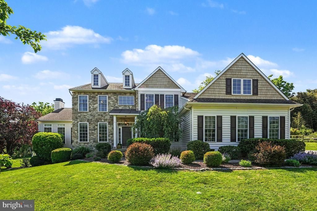 2684 CHARLESTOWN ROAD, PHOENIXVILLE, PA 19460