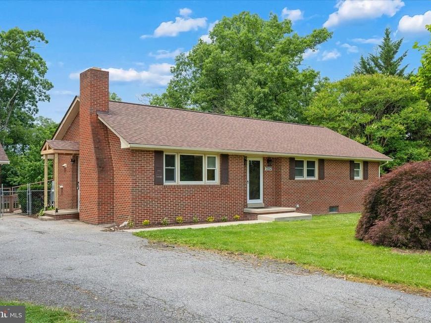 7052 Linganore Road, Frederick, MD 21701 Main Photo