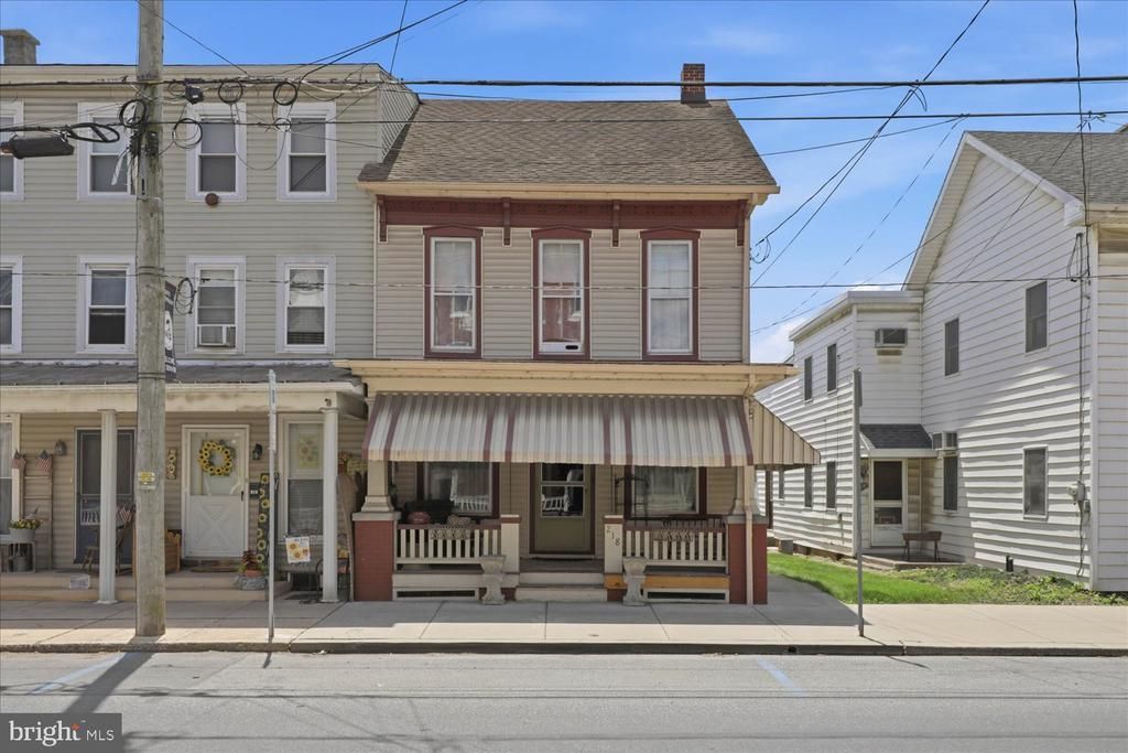 218 Main Street , Denver, PA 17517 | MLS ID PALA2089650