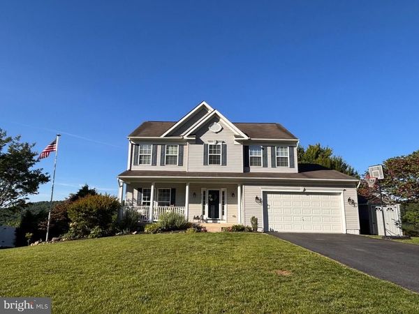 517 SANDPIPER LANE , NEW CUMBERLAND, PA 17070