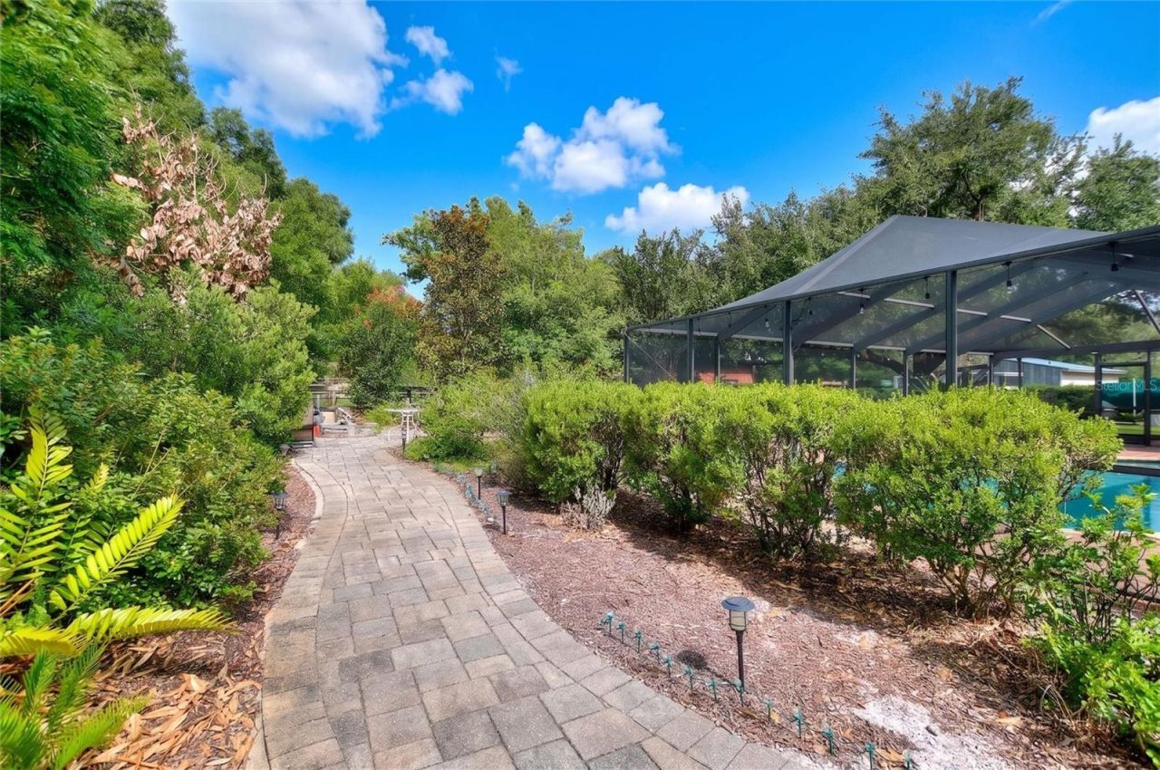 7 Lake Arrowhead Drive, Winter Haven, FL 33880 Photo