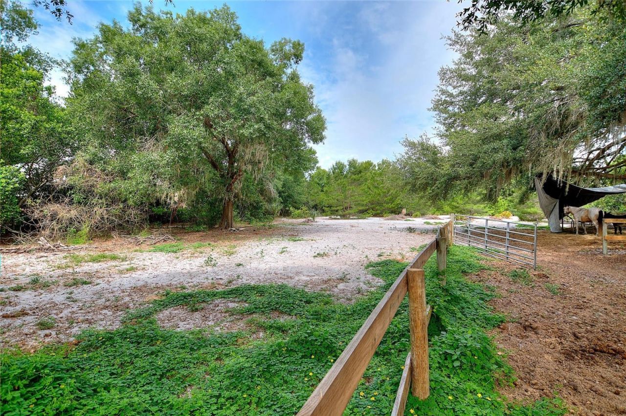 7 Lake Arrowhead Drive, Winter Haven, FL 33880 Photo