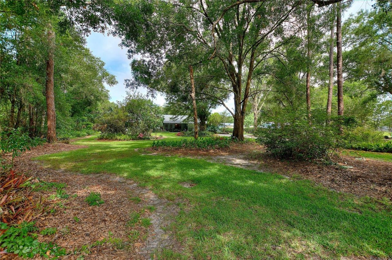 7 Lake Arrowhead Drive, Winter Haven, FL 33880 Photo