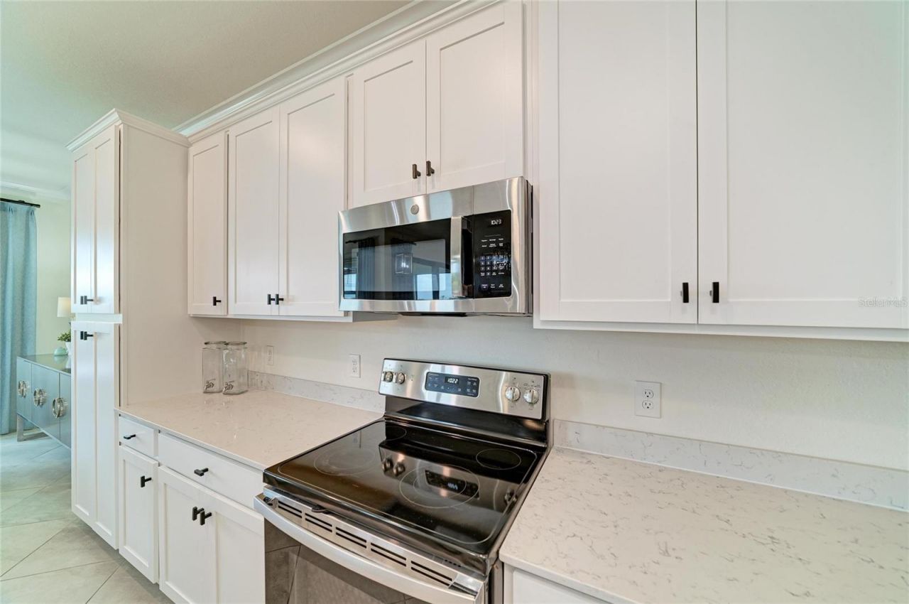 17724 Gawthrop Drive, Unit 401, Lakewood Ranch, FL 34211 Photo