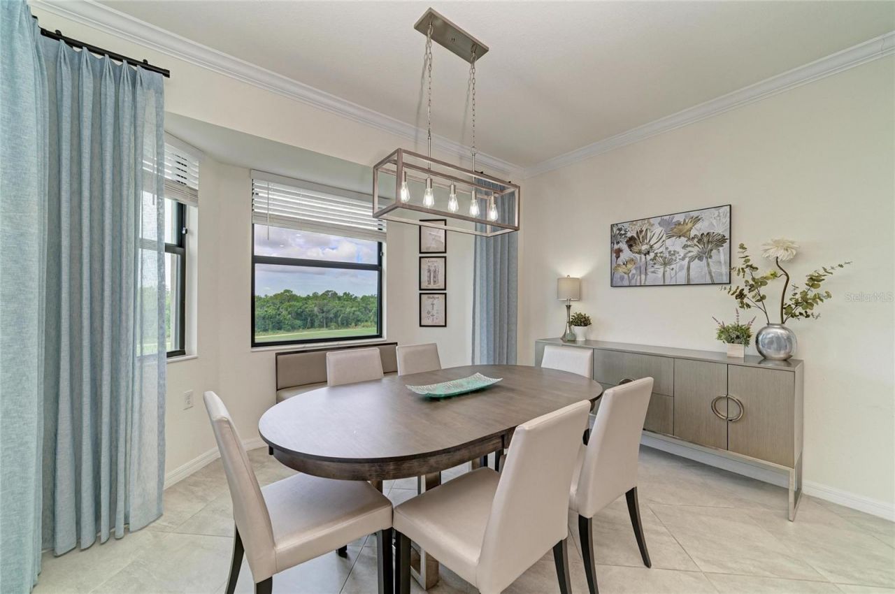 17724 Gawthrop Drive, Unit 401, Lakewood Ranch, FL 34211 Photo